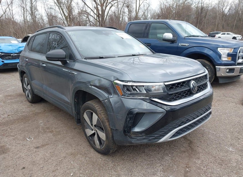 2024 Volkswagen Taos 1.5L photo