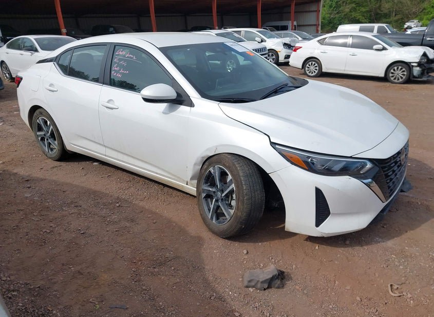 2024 Nissan Sentra 2.0L photo