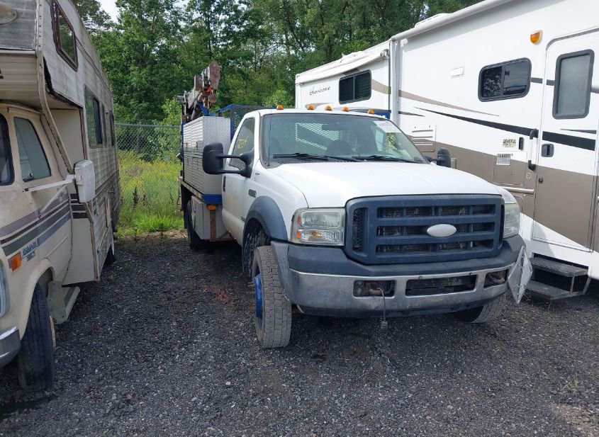 2006 FORD F-550 CHASSIS XL/XLT photo