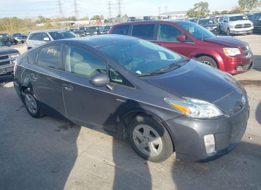 2010 TOYOTA PRIUS III photo