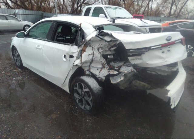 2021 KIA FORTE(VIN: 3KPF24AD5ME354171