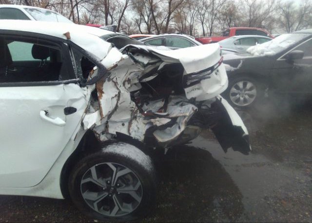 2021 KIA FORTE(VIN: 3KPF24AD5ME354171