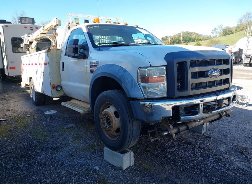 2010 FORD F-550 CHASSIS XL/XLT photo
