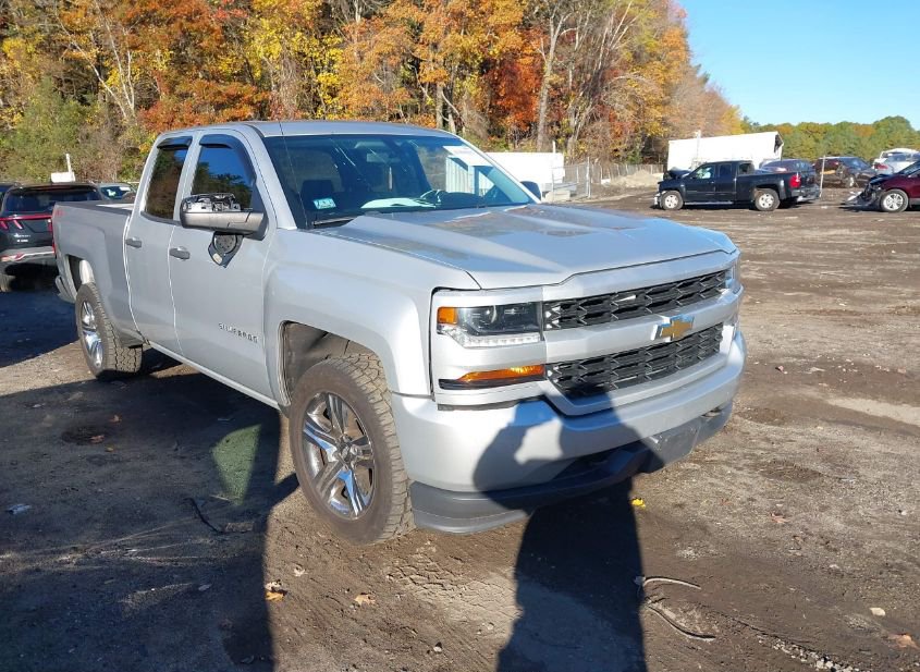 2017 CHEVROLET SILVERADO 1500 CUSTOM photo