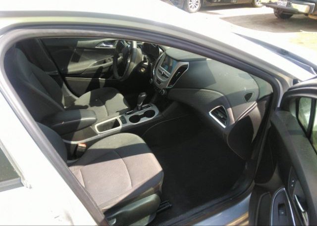 2018 CHEVROLET CRUZE VIN: 1G1BC5SM1J7227695
