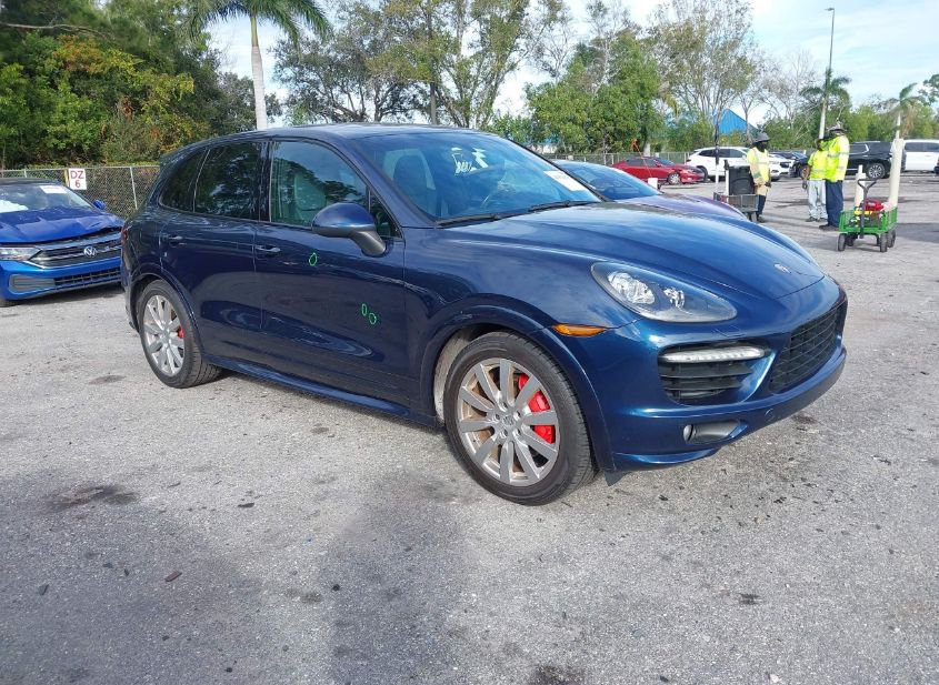 2013 PORSCHE CAYENNE GTS photo