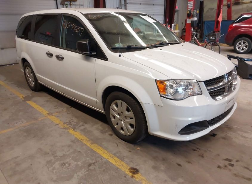 2019 DODGE GRAND CARAVAN SE photo