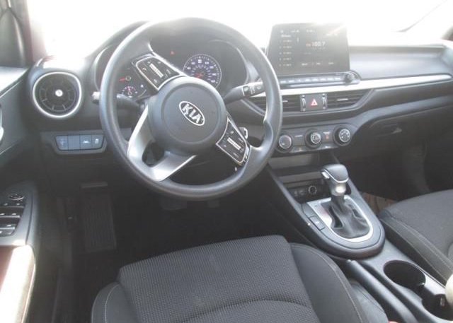 2021 KIA FORTE(VIN: 3KPF24AD2ME320950