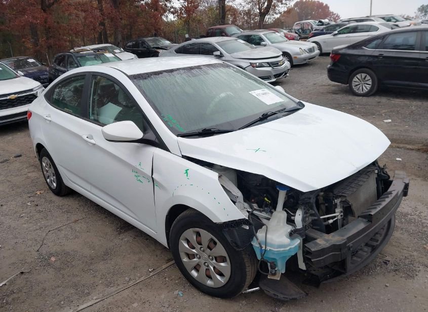 2017 HYUNDAI ACCENT SE photo