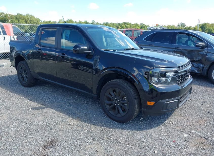 2024 FORD MAVERICK XLT photo