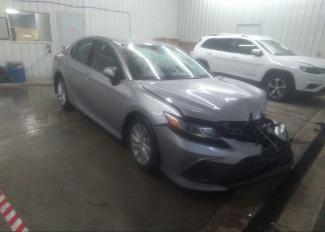 2023 TOYOTA CAMRY (VIN: 4T1C11BK1PU074802)