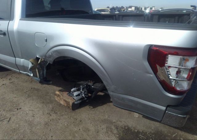 2023 FORD F-150(VIN: 1FTMF1C58PKD08352