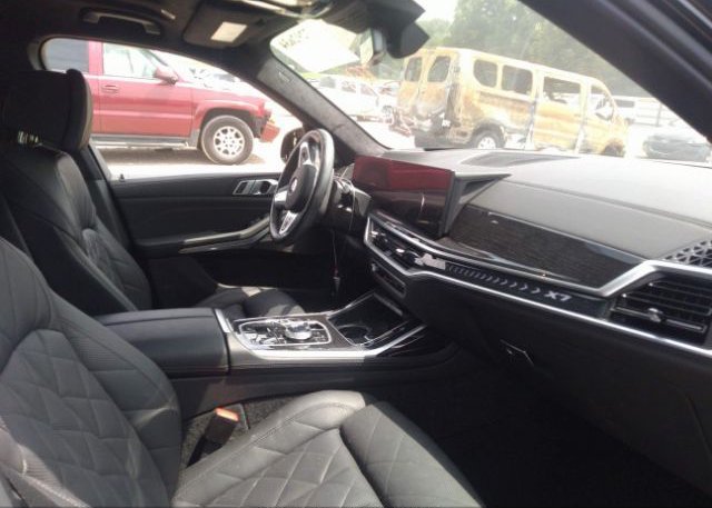 2023 BMW X7(VIN: 5UX23EM08P9P20982