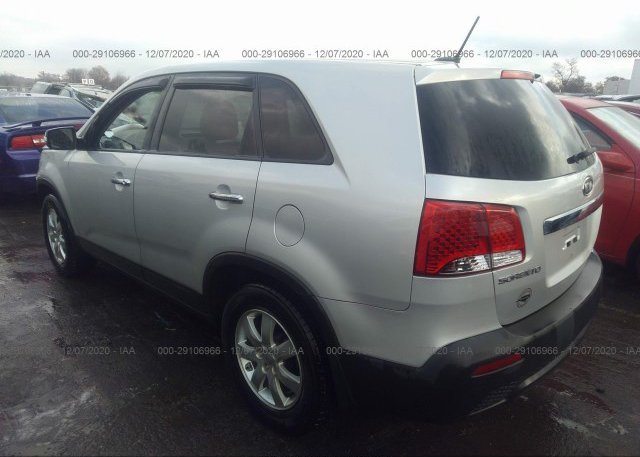 купить 2013 KIA SORENTO 5XYKT3A15DG363614