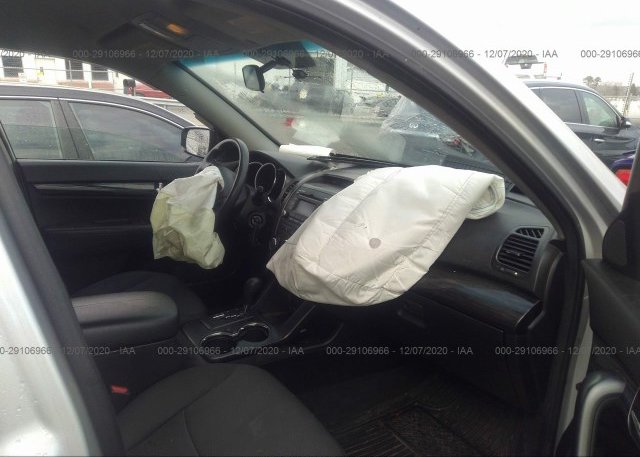 пригнать из сша 2013 KIA SORENTO 5XYKT3A15DG363614