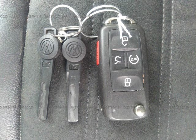 1VWCV7A33FC081533 2015 VOLKSWAGEN PASSAT
