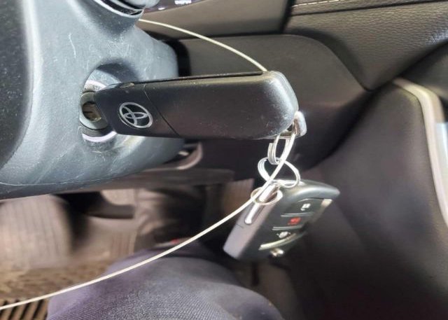 2021 TOYOTA RAV4(VIN: 2T3F1RFV9MW179929