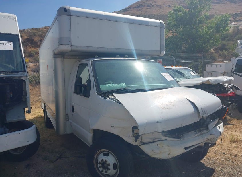 2006 Ford E-450 Cutaway photo