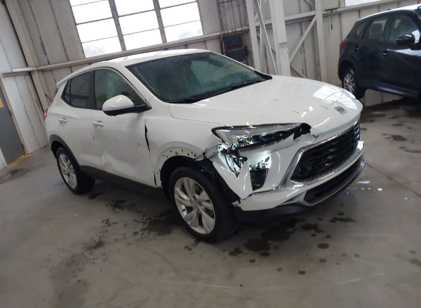 2024 BUICK ENCORE GX PREFERRED FWD photo