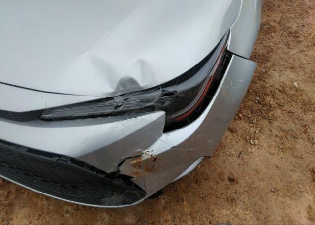 2021 TOYOTA COROLLA(VIN: JTDEPMAE1MJ176851