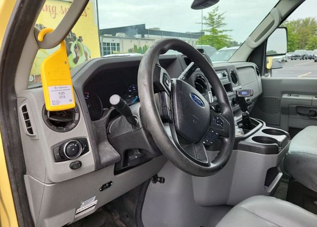 2021 FORD E-450 CUTAWAY (VIN: 1FDXE4FN0MDC34241)