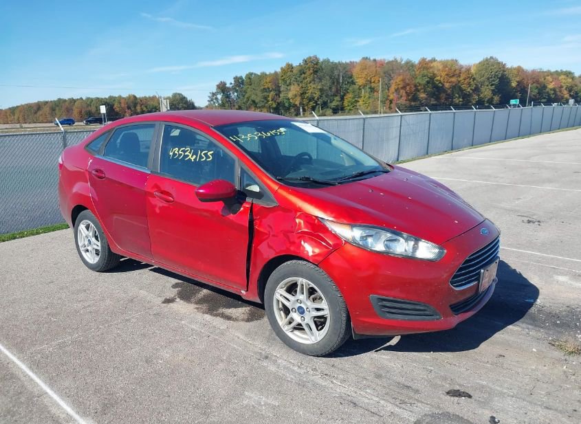 2019 FORD FIESTA SE photo