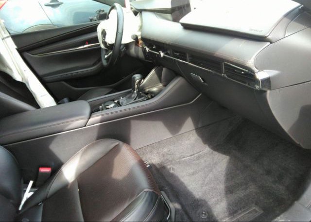 2021 MAZDA MAZDA3 HATCHBACK(VIN: JM1BPBNY6M1401499