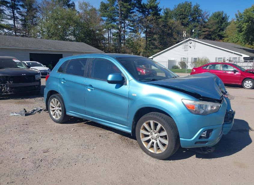 2011 MITSUBISHI OUTLANDER SPORT SE photo