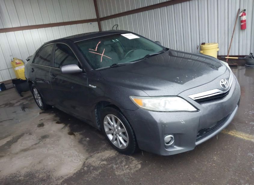 2010 TOYOTA CAMRY HYBRID photo