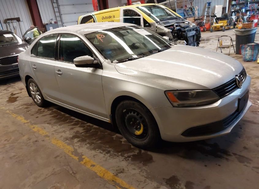 2012 VOLKSWAGEN JETTA 2.5L SE photo