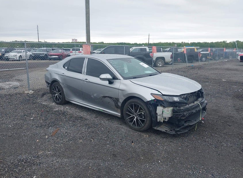 2023 Toyota Camry 2.5L photo