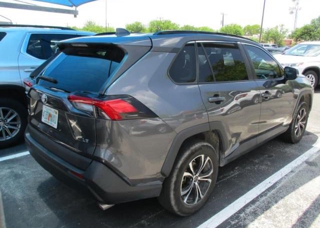 2021 TOYOTA RAV4(VIN: 2T3K1RFV2MC133116