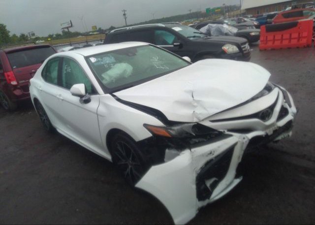 2022 TOYOTA CAMRY (VIN: 4T1G11AK6NU704765)