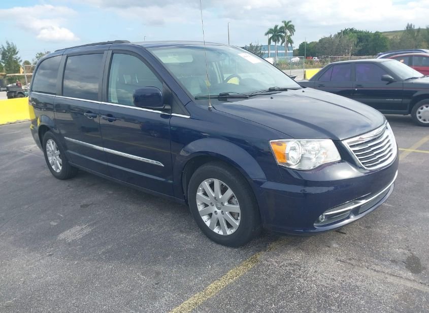 2014 CHRYSLER TOWN & COUNTRY TOURING photo