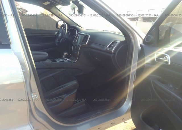 пригнать из сша 2017 JEEP GRAND CHEROKEE 1C4RJEAG5HC868860
