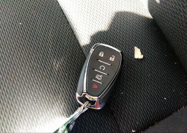 2019 CHEVROLET CRUZE VIN: 1G1BE5SM3K7119185