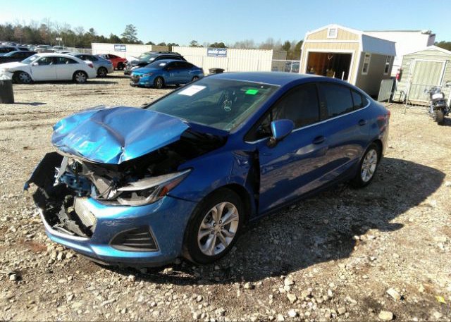 2019 CHEVROLET CRUZE VIN: 1G1BE5SM3K7119185