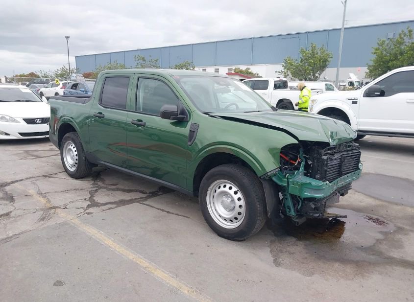 2025 FORD MAVERICK XL photo