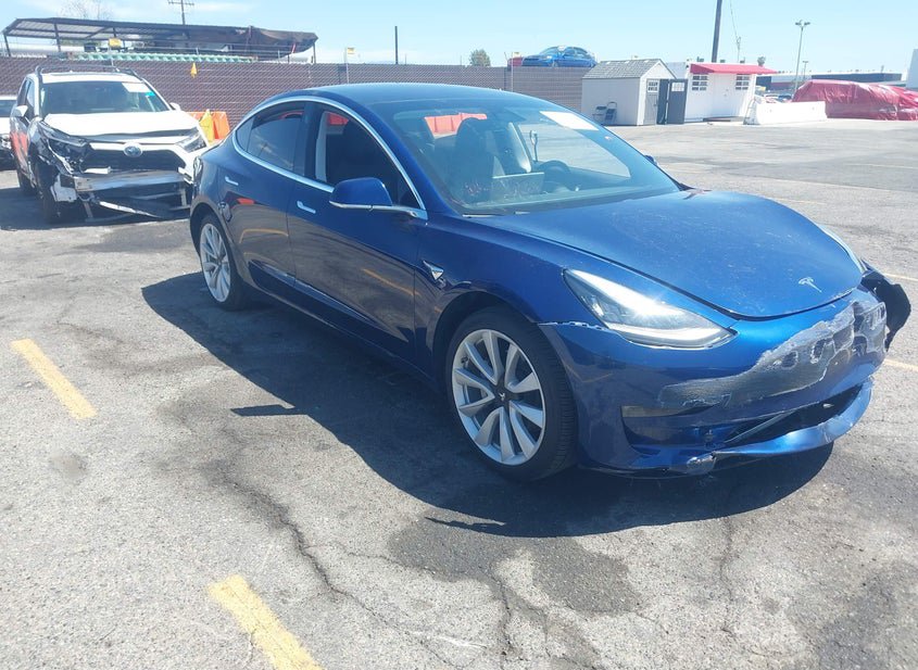 2018 Tesla Model 3 EL photo
