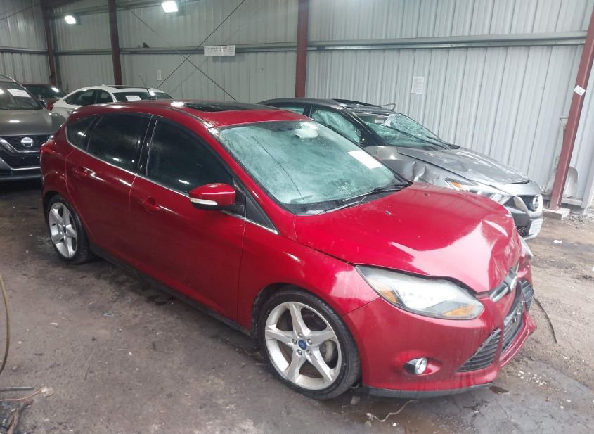 2014 FORD FOCUS TITANIUM photo