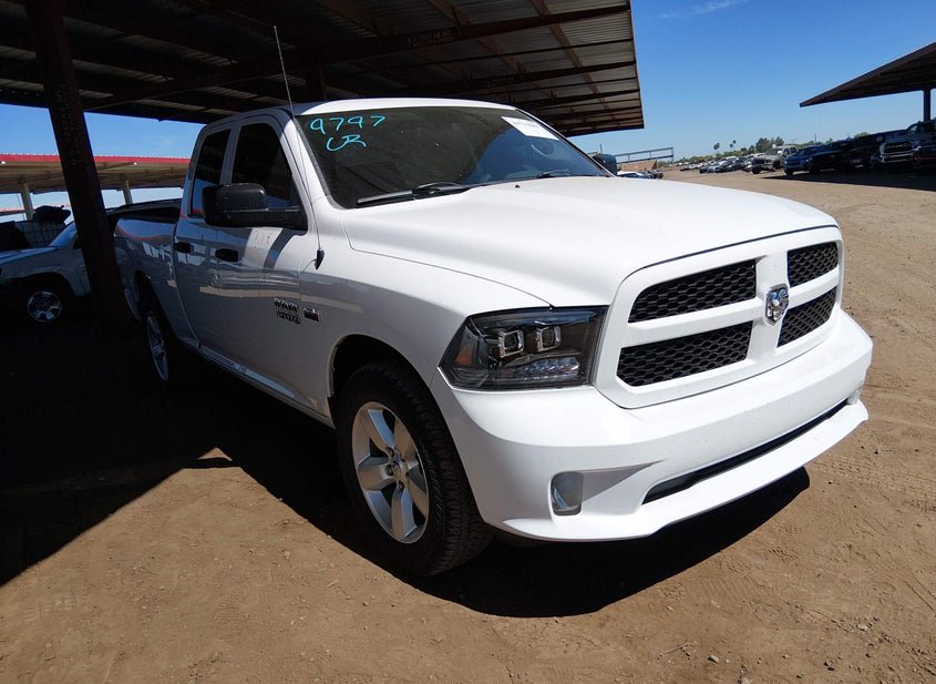 2015 Ram 1500 5.7L photo