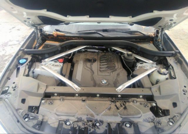 2021 BMW X5(VIN: 5UXCR6C04M9F43968