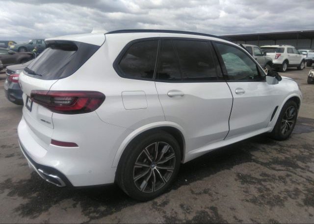 2021 BMW X5(VIN: 5UXCR6C04M9F43968