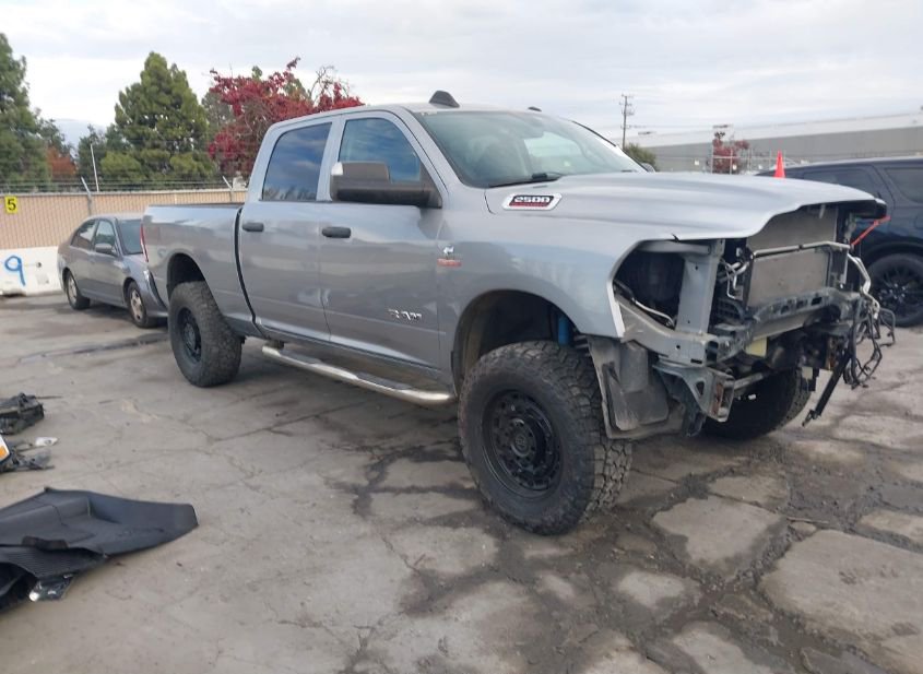 2020 RAM 2500 TRADESMAN  4X4 6'4 BOX photo