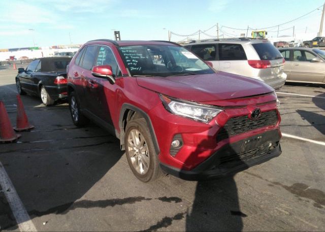 2021 TOYOTA RAV4 (VIN: 2T3C1RFV9MW148974)