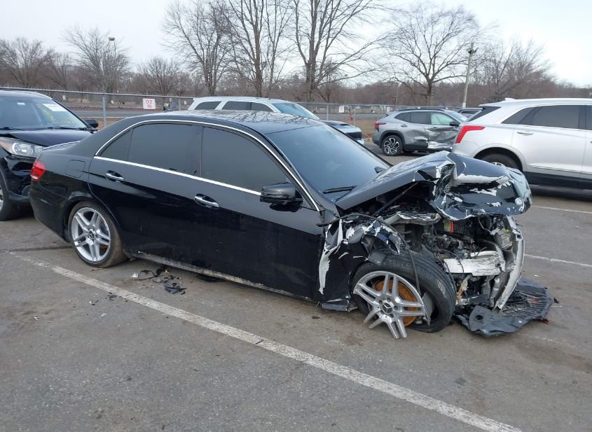 2014 MERCEDES-BENZ E 350 4MATIC photo