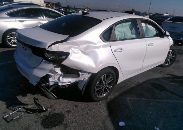 2023 KIA FORTE(VIN: 3KPF24AD4PE555516