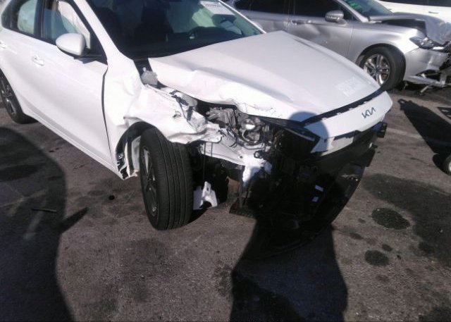 2023 KIA FORTE(VIN: 3KPF24AD4PE555516