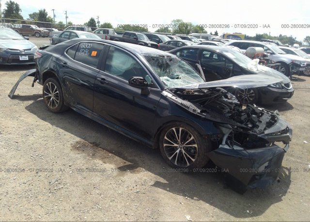 4T1B11HK7JU592066 2018 Toyota CAMRY
