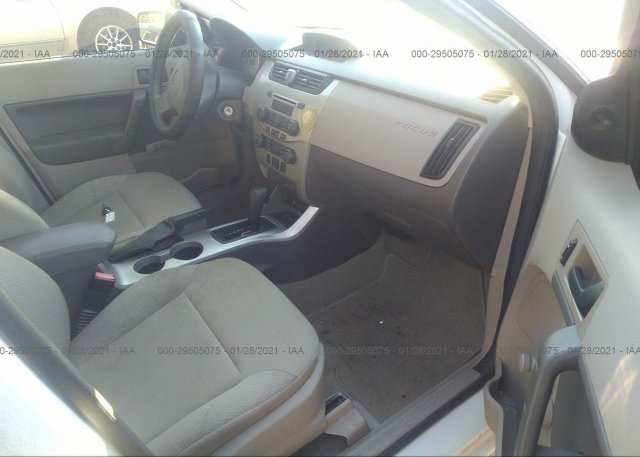 пригнать из сша 2010 FORD FOCUS 1FAHP3EN7AW290083